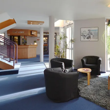 Caen Citis - Hérouville-saint-clair Hotel 3*