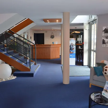 Hotel Brit Caen 3*