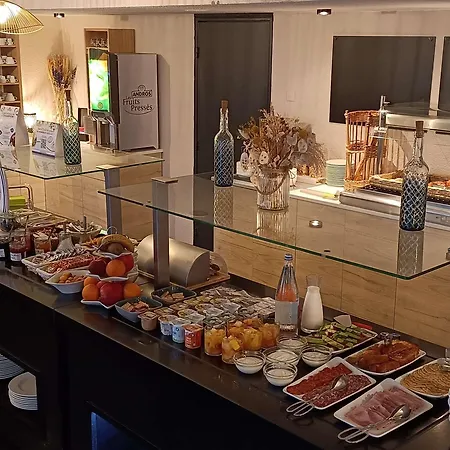 Hotel Brit Caen