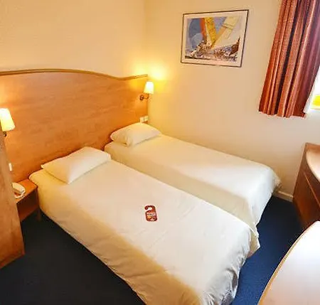 Hotel Brit Caen