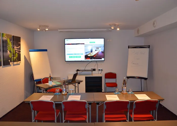 Brit Caen 3* Hérouville-Saint-Clair